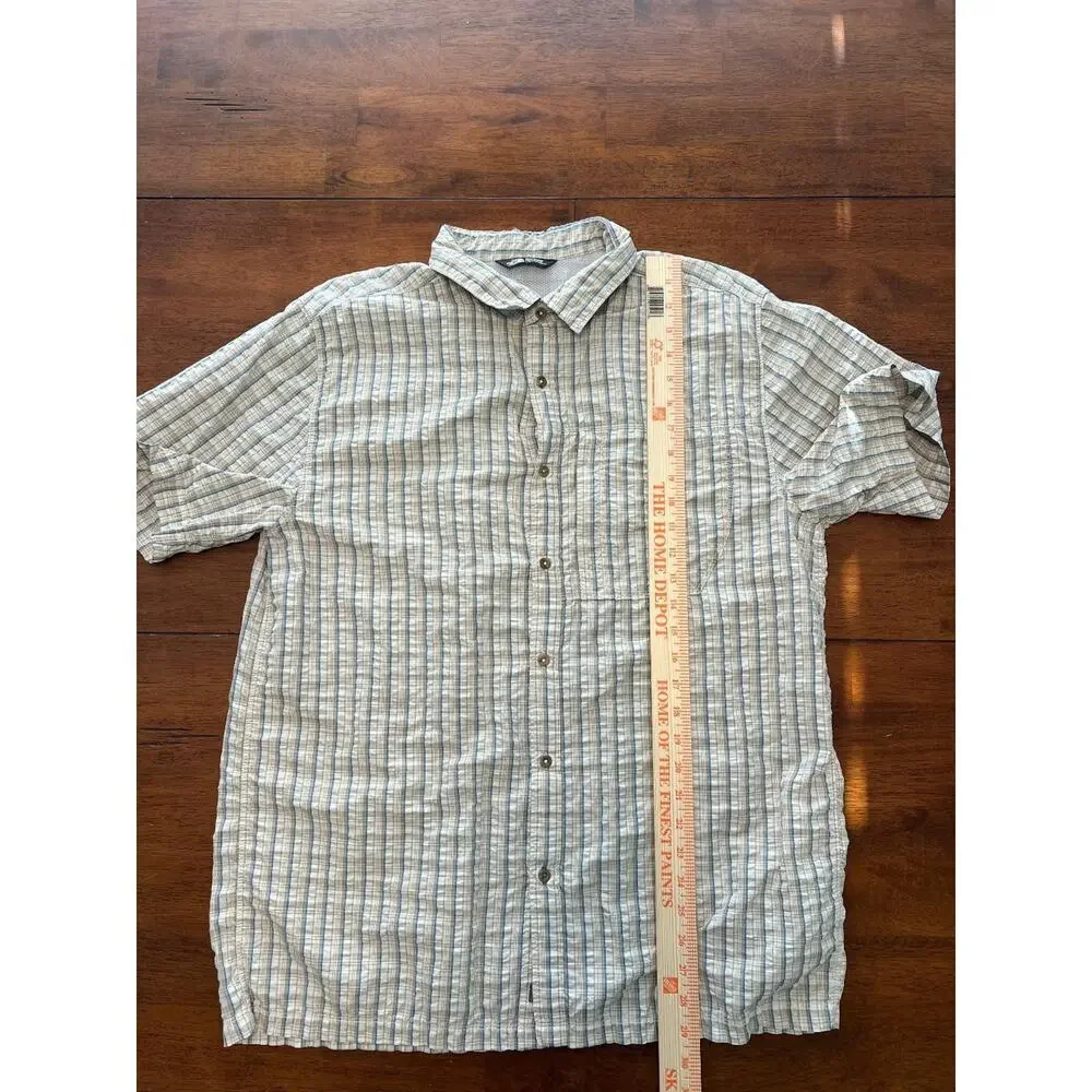Mens The North Face Short Sleeve Button Up Shirt, Size L